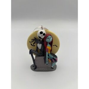Disney‎ Nightmare Before Christmas Jack and Sally Moon Tombstone Resin Ornament